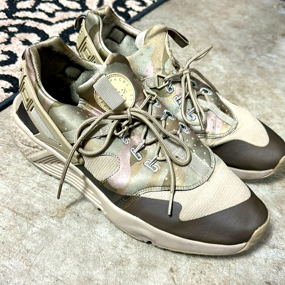 Nike Huaraches